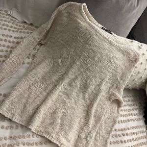 Brandy Melville sweater